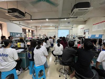 中醫(yī)藥科技文化節(jié) 生物化學實驗技能競賽圓滿舉辦，聚焦生化藥品創(chuàng)新