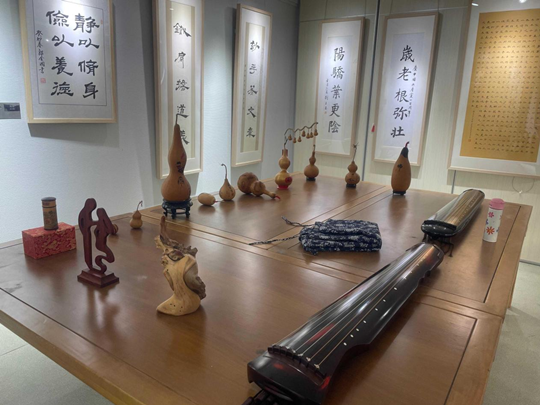 非遺大師作品慈善拍賣會(huì)在石家莊幼兒師范高等專科學(xué)校璀璨啟幕